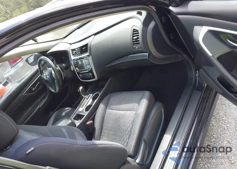 2018 Nissan Altima 2.5 Sr из США, поврежденный, VIN 1N4AL3AP5JC107561